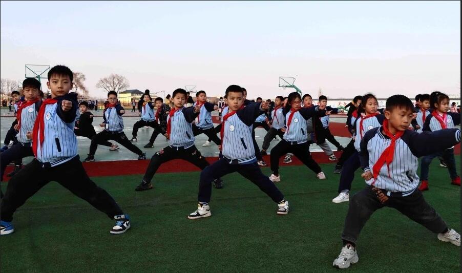ǿǿ
